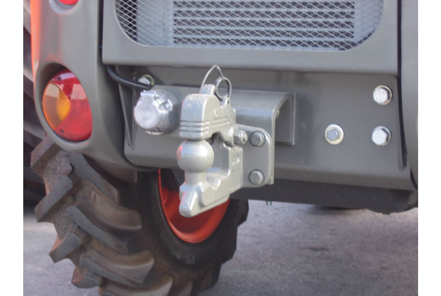 Ausa D120A 5