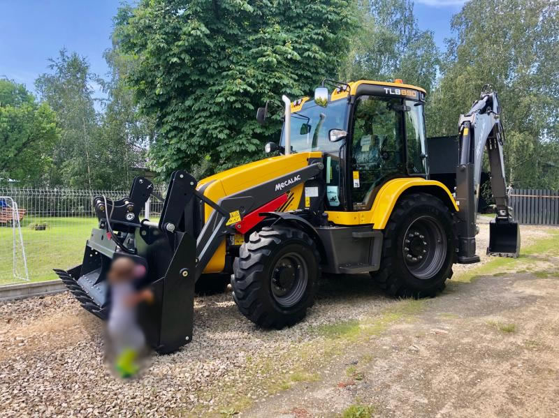 Mecalac TLB890 4