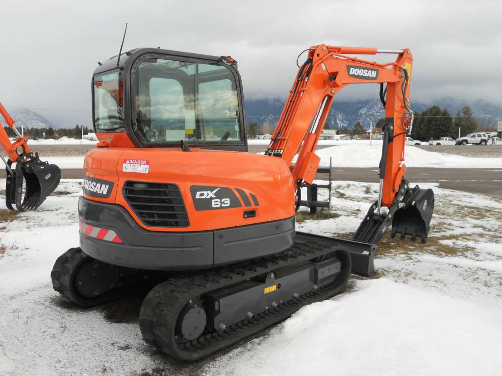 Doosan DX63-3