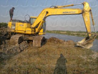 Komatsu PC160 LC-7