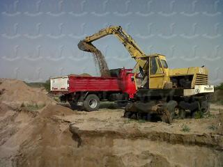 Otra Poclain L90