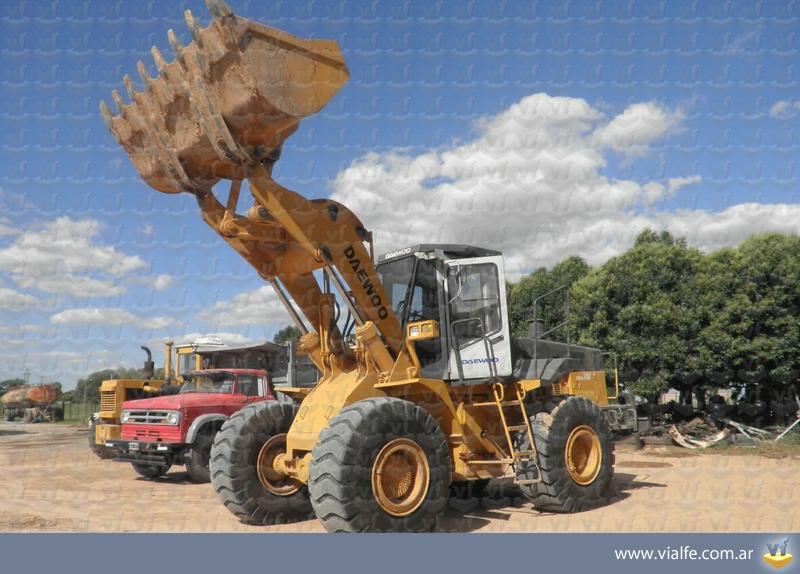 Palas cargadoras Daewoo Mega 300