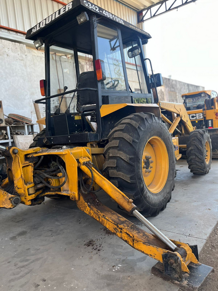 Retrocargadoras (Palas Retro) Maxion 750