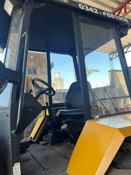 Retrocargadoras (Palas Retro) Maxion 750