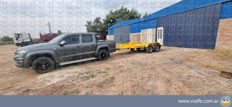 Varios Mancini Trailer