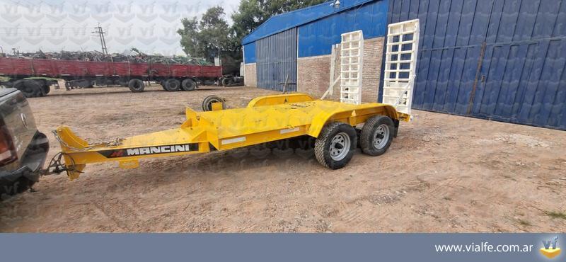 Varios Mancini Trailer