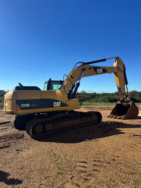 Excavadoras Caterpillar 324 DLME