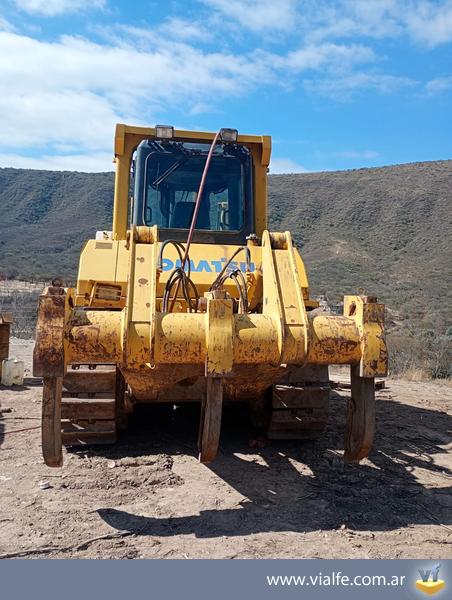 Topadores Komatsu D85EX