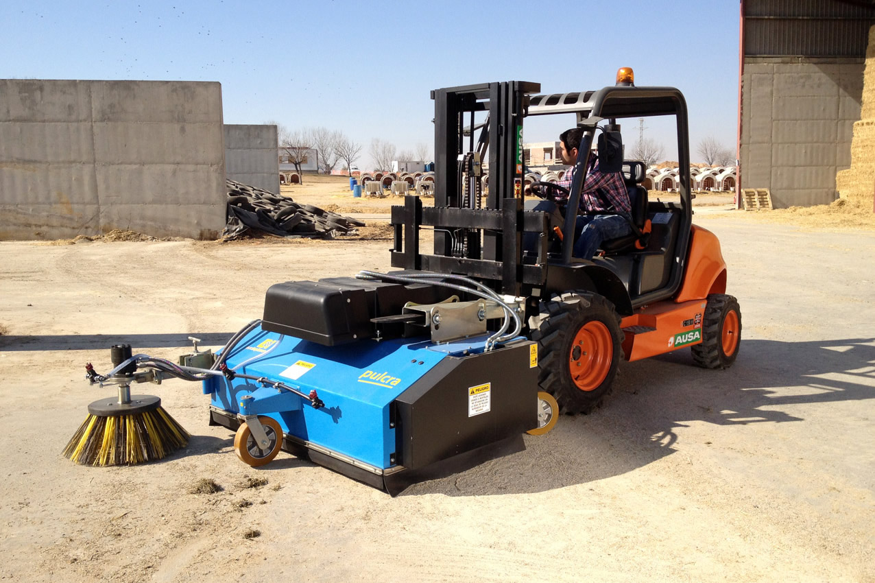 Ausa C150H 5