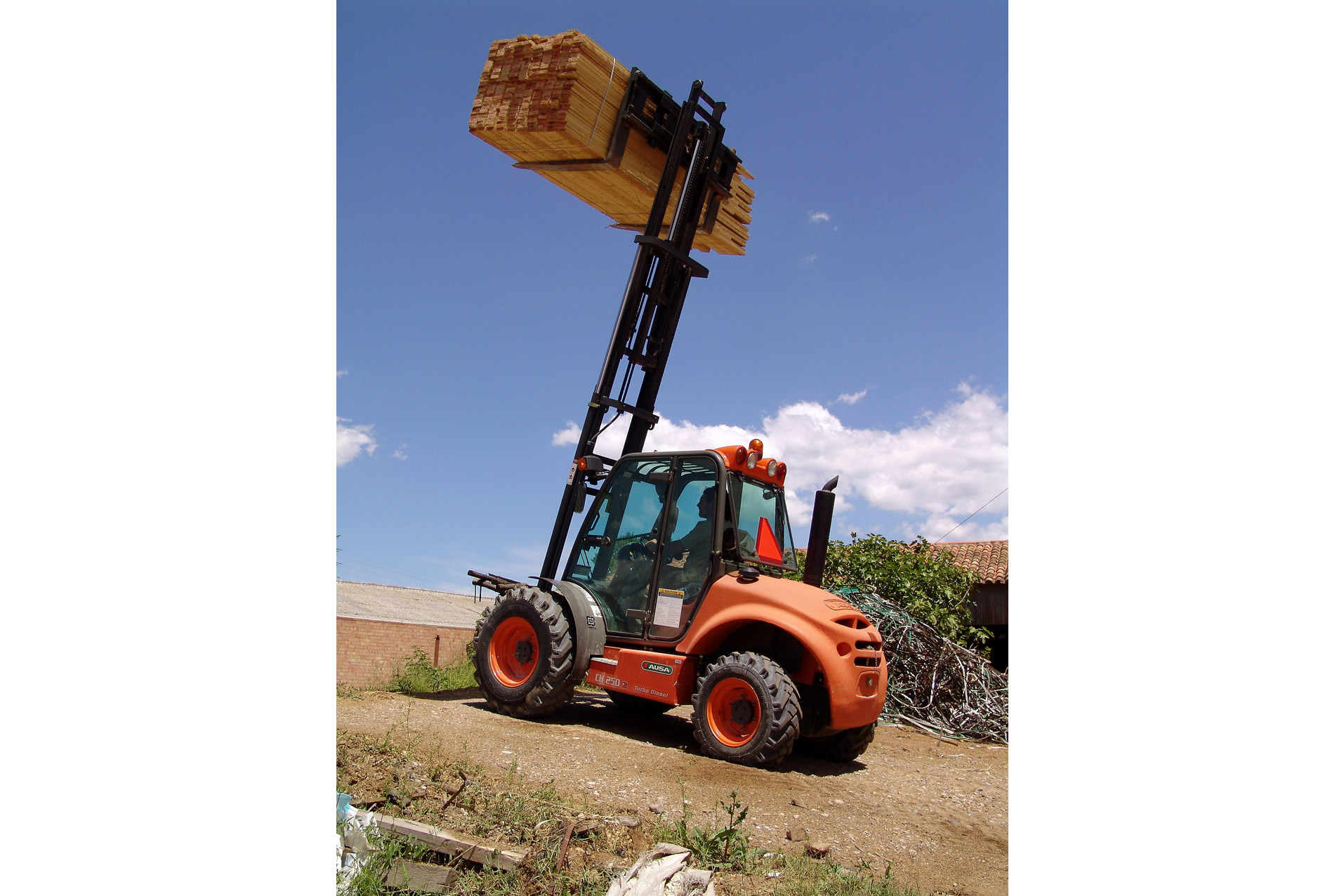 Ausa C200-250H 10