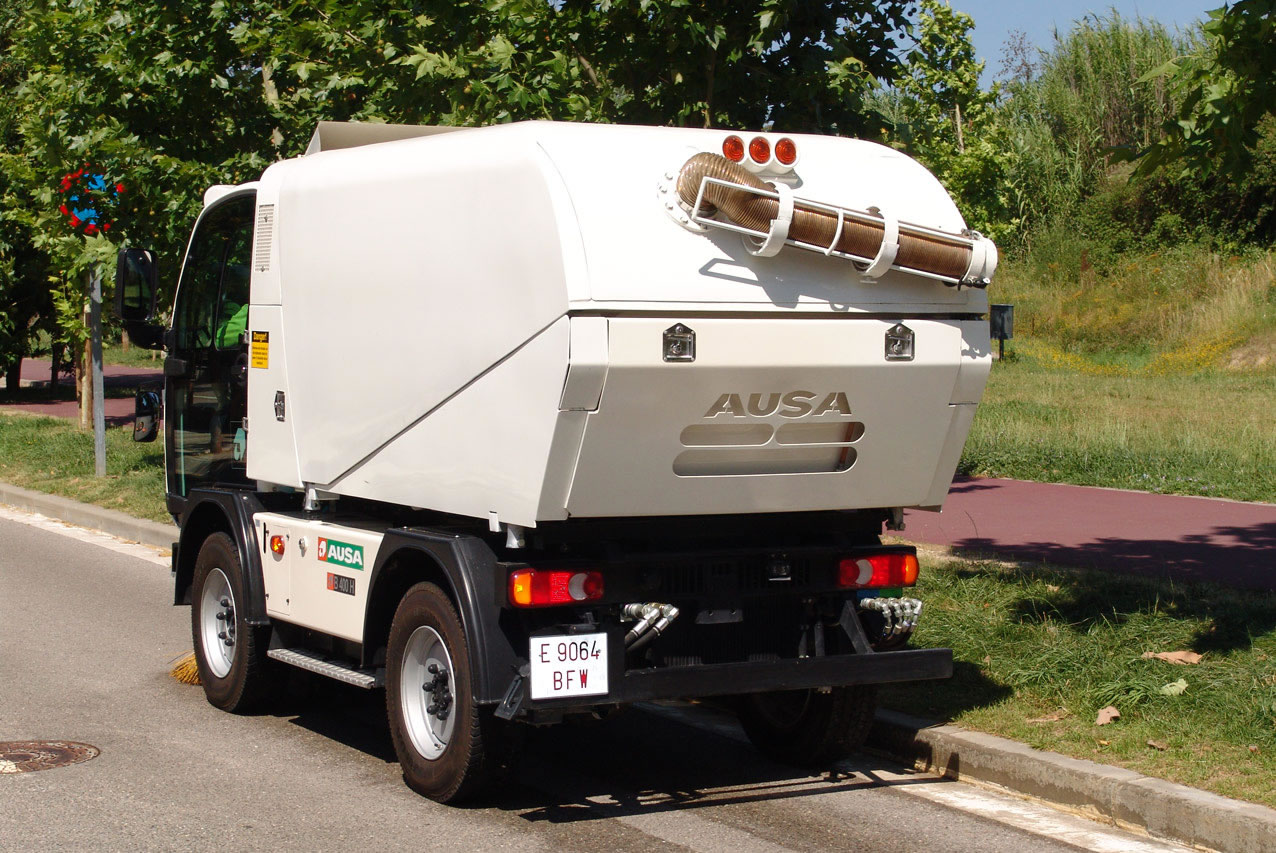 Ausa B400H 13