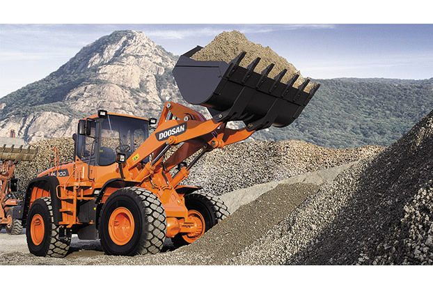 Doosan DL300 4