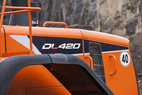 Doosan DL420 7