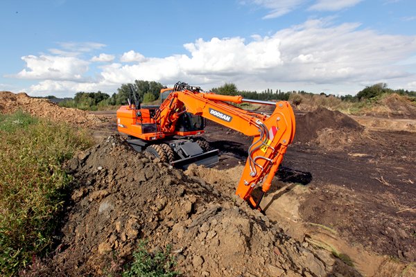 Doosan DX160W 4