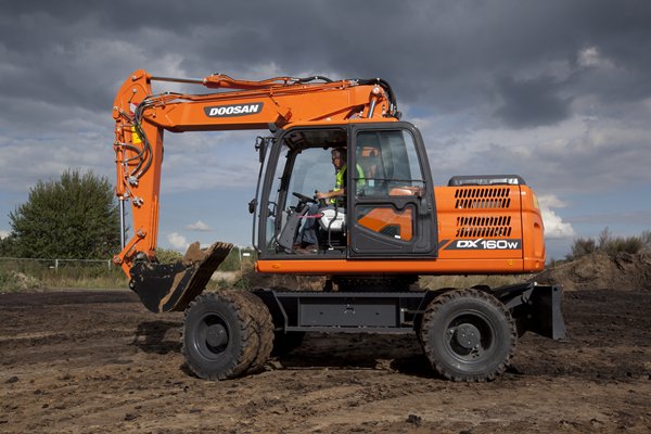 Doosan DX160W 5