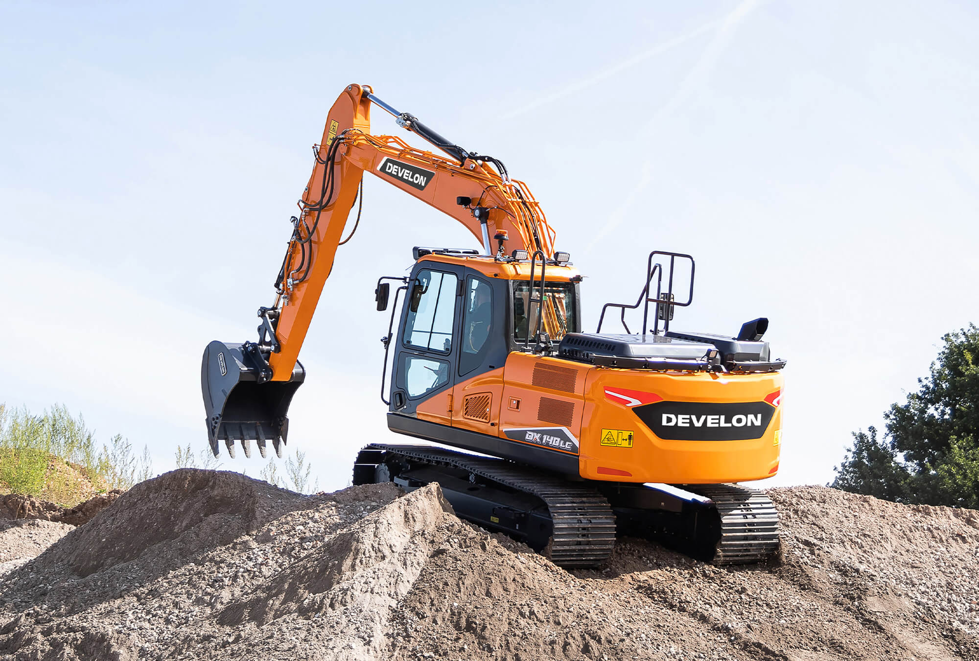 Develon DX140LC 6