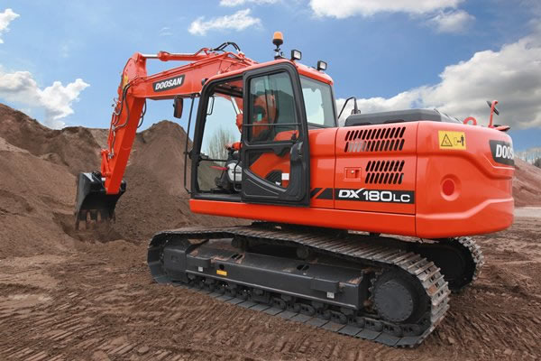 Doosan DX180LC 1