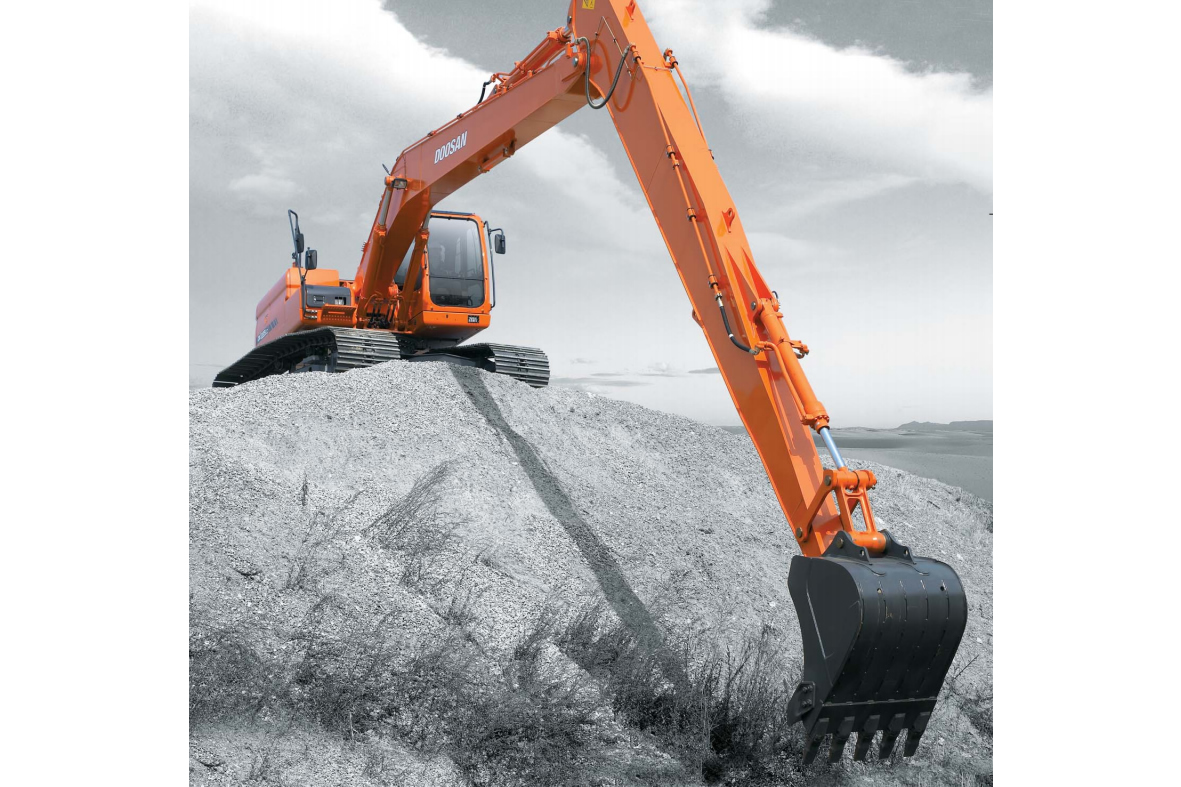 Doosan DX225LC-SLR 1