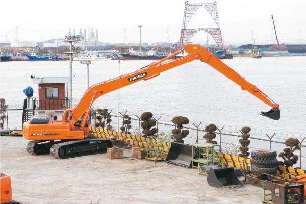 Doosan DX300LC-SLR 3