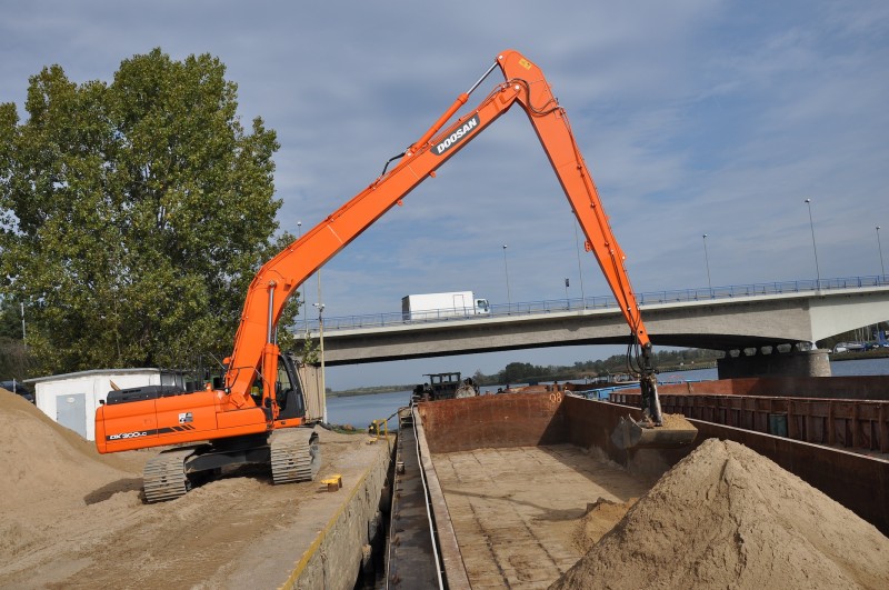 Doosan DX300LC-SLR 4