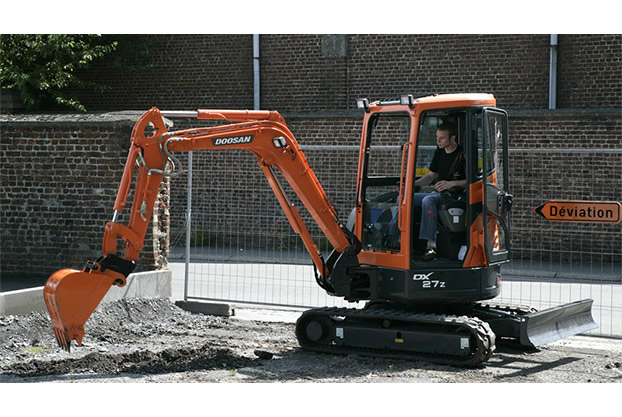 Doosan DX27Z 5