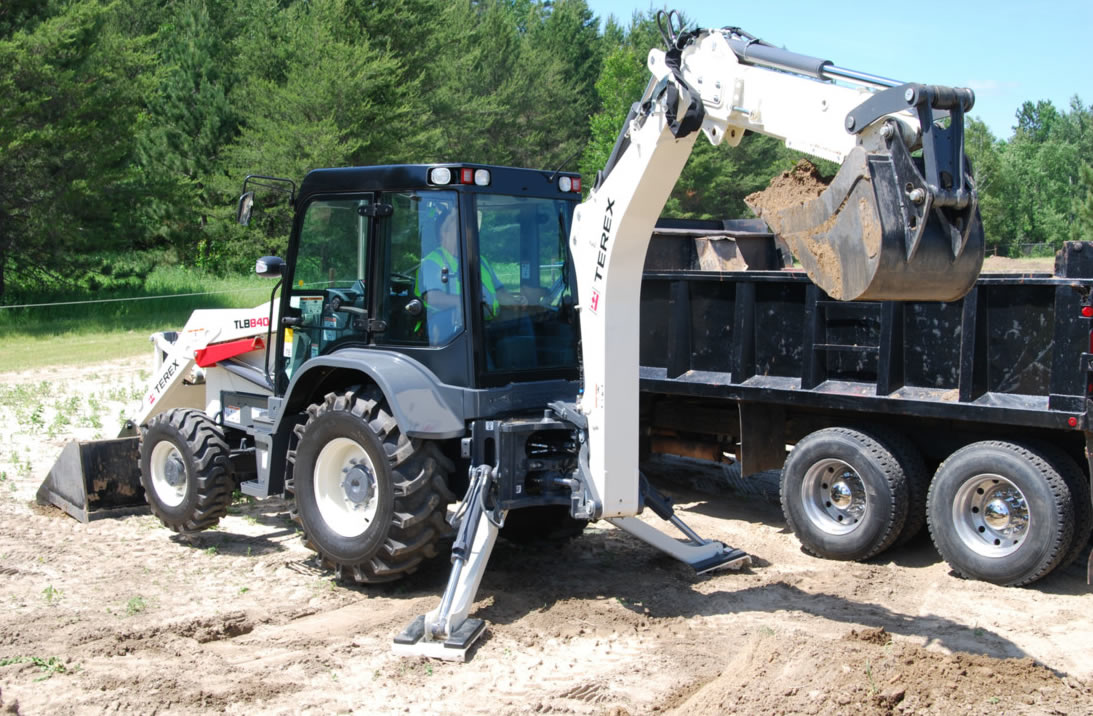 Terex TLB840R 8