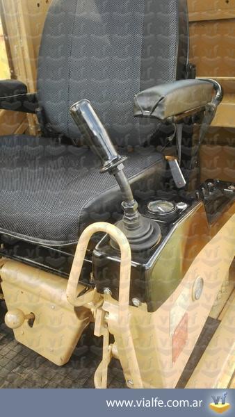 Excavadoras Caterpillar 215C