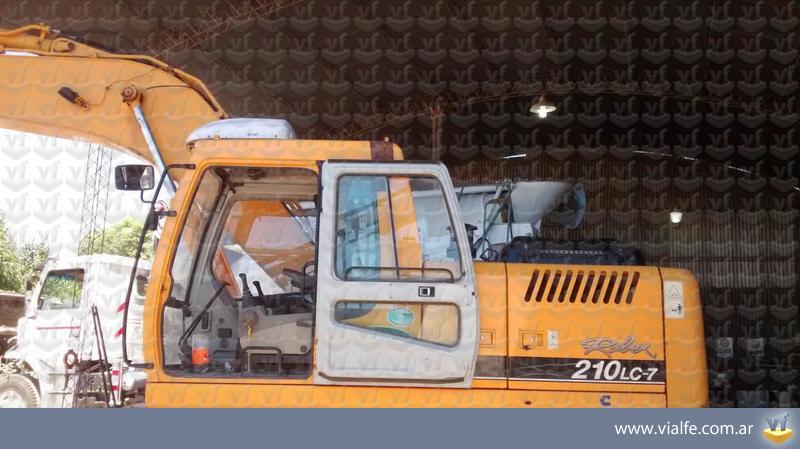 Excavadoras Hyundai 210 LC-7