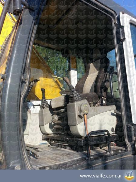 Excavadoras Hyundai 210 LC-7