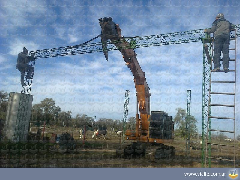 Excavadoras Tortone 230