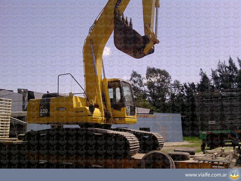 Excavadoras Komatsu PC220 LC