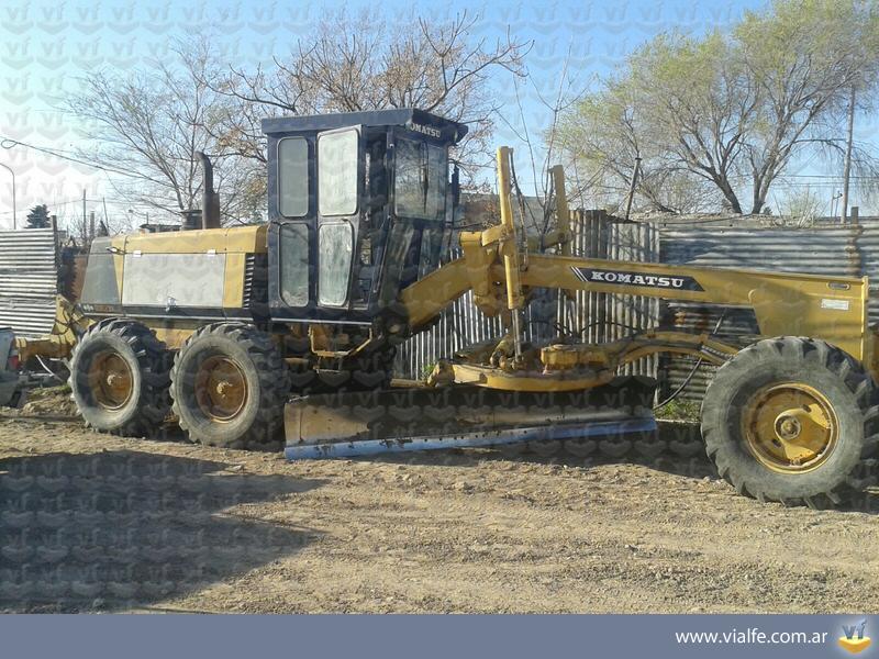 Motoniveladoras Komatsu GD623