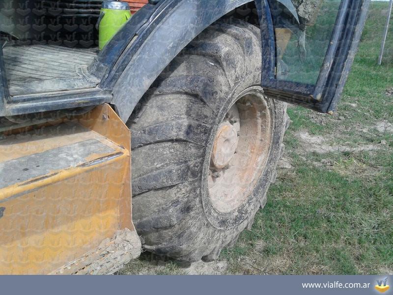 Retrocargadoras (Palas Retro) Case 580M