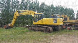 Komatsu PC300 LC-7