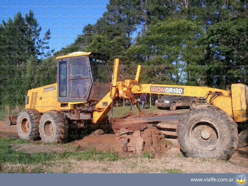 Motoniveladoras Otra Iron GR180