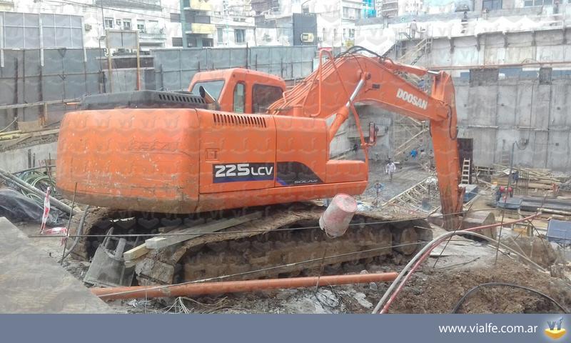 Excavadoras Doosan S225LCV