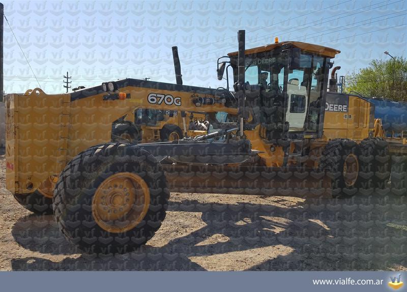 Motoniveladoras John Deere 670G