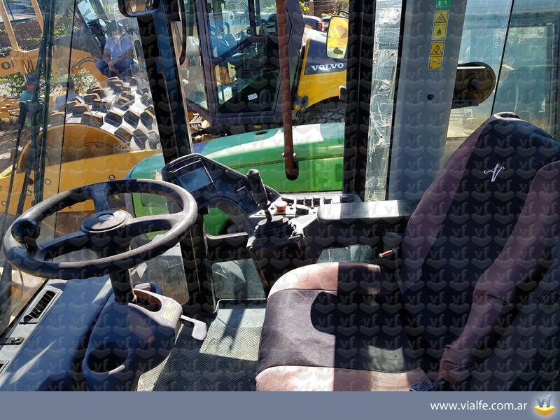 Compactadores Caterpillar CS-54B