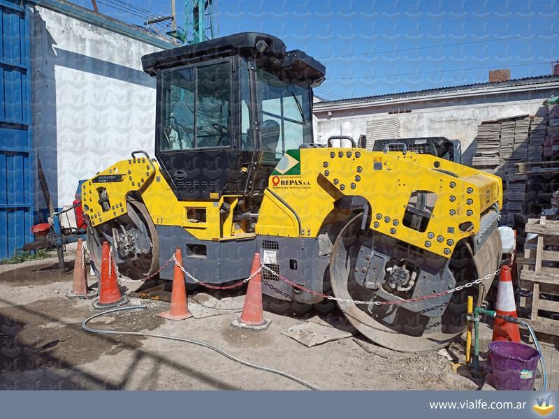 Compactadores Dynapac CC4200