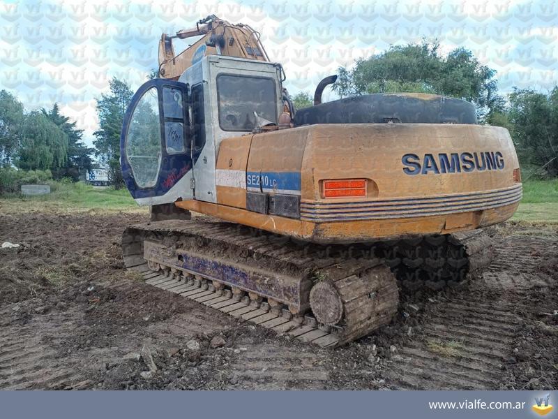 Excavadoras Samsung SE210