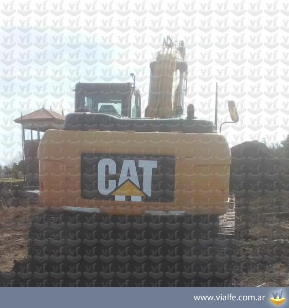 Excavadoras Caterpillar 320D2L