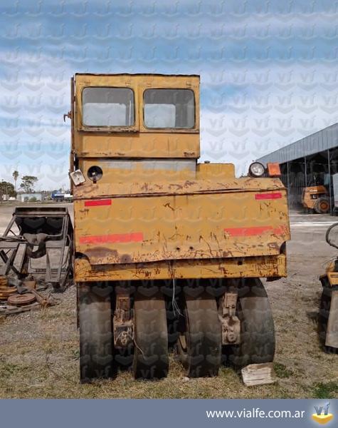 Compactadores neumáticos Tortone RNA 230