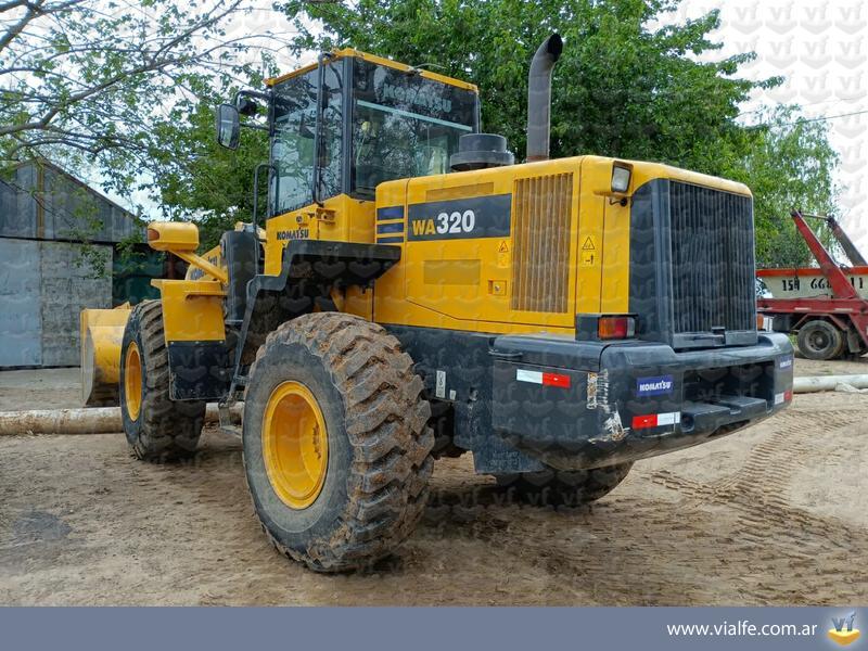 Palas cargadoras Komatsu WA320-6