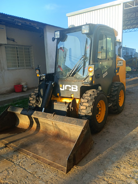 Minicargadoras JCB 225