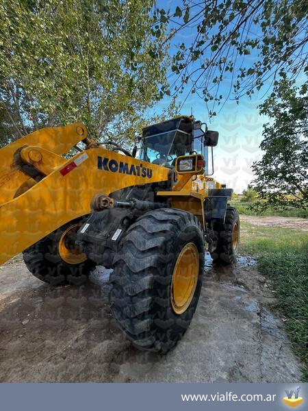 Palas cargadoras Komatsu WA320