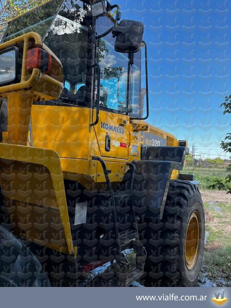 Palas cargadoras Komatsu WA320