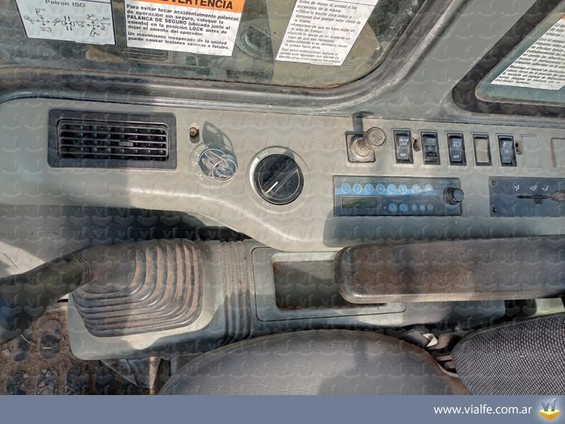 Excavadoras Komatsu PC200 LC-6