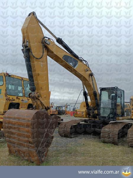 Excavadoras Caterpillar 324DL