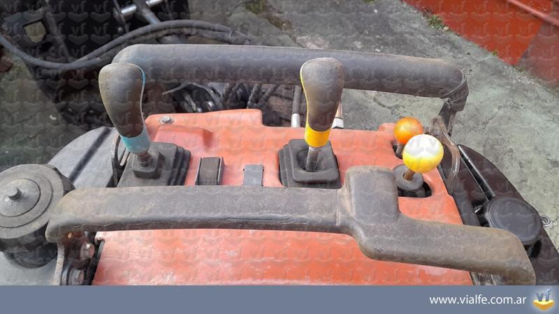 Varios Otra Zanjadora Ditch Witch R300