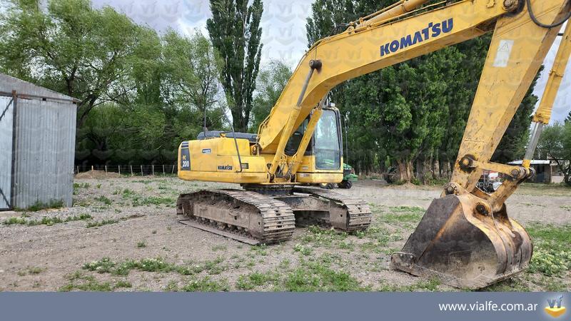 Excavadoras Komatsu PC200